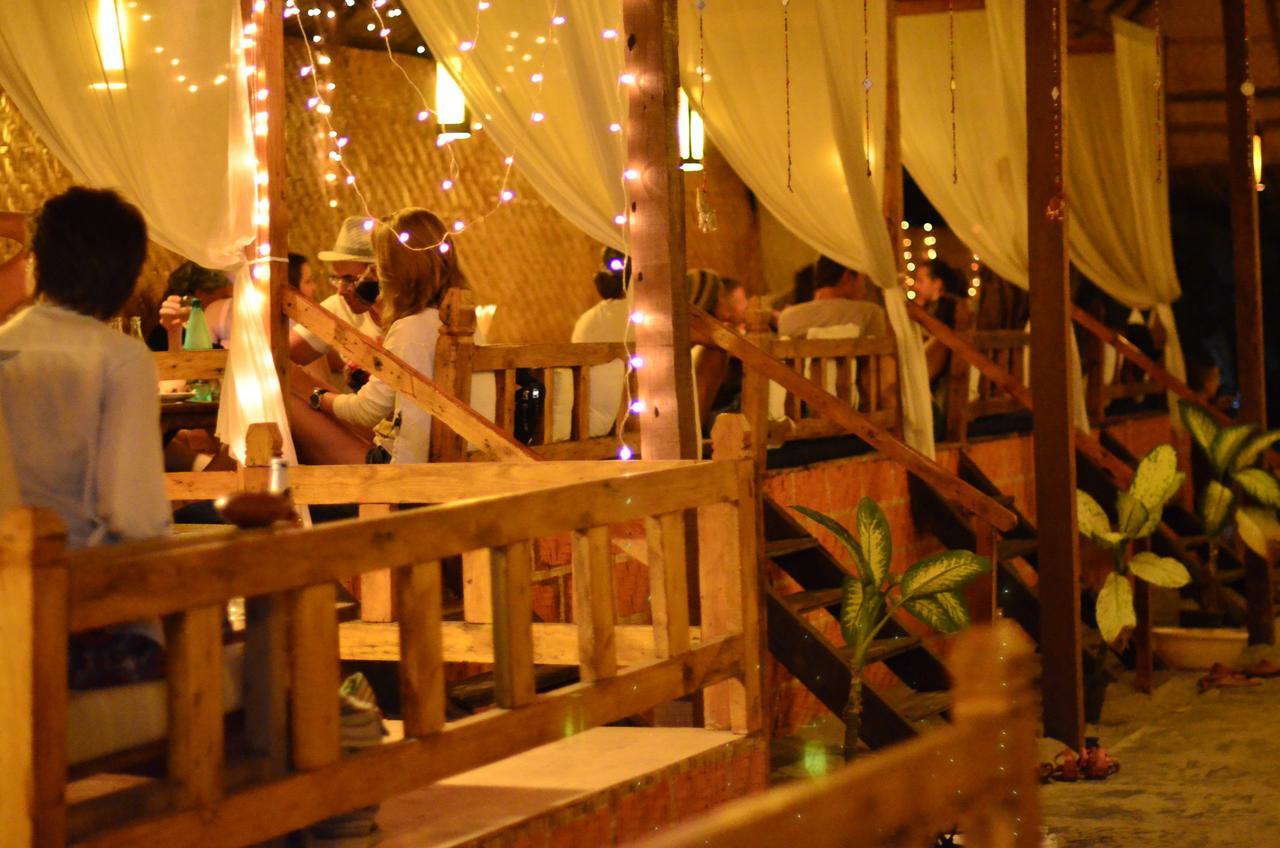 Sea Bird Beach Cafe & Cottages Morjim Kültér fotó