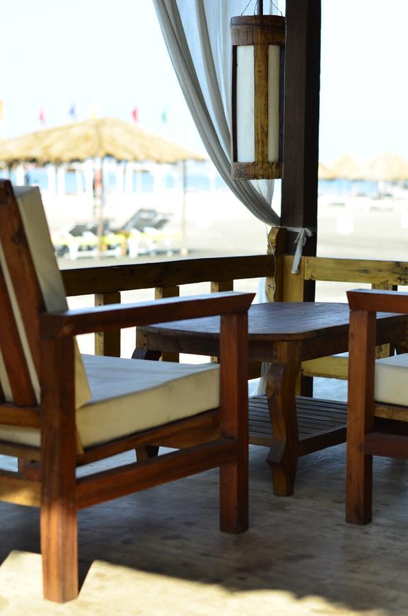 Sea Bird Beach Cafe & Cottages Morjim Kültér fotó